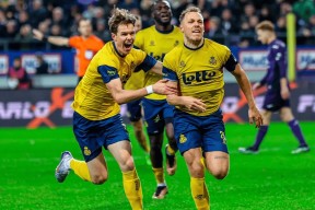 欧博官网平台阿贾克斯发布备战花絮，赛前主帅复盘，法甲任务艰巨，轮换策略成焦点的简单介绍