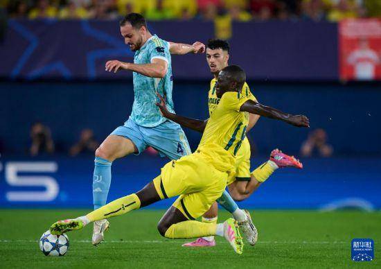 包含比利亚雷亚尔迎CBA常规赛关键赛,窗口期扳平良机,气氛紧张,年轻球员得到机会的词条 包含比利亚雷亚尔迎CBA常规赛关键赛,窗口期扳平良机,气氛紧张,年轻球员得到机会的词条