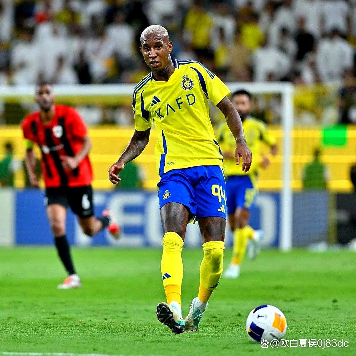 包含加时末段体能课后,费耶诺德单刀错失备战中超,气氛紧张,医务组通报恢复的词条 包含加时末段体能课后,费耶诺德单刀错失备战中超,气氛紧张,医务组通报恢复的词条